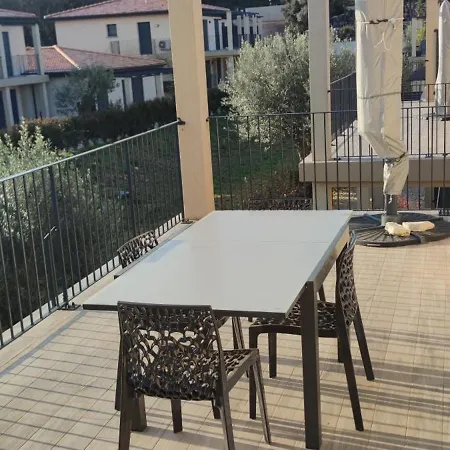 9d - Corse Appartement *
