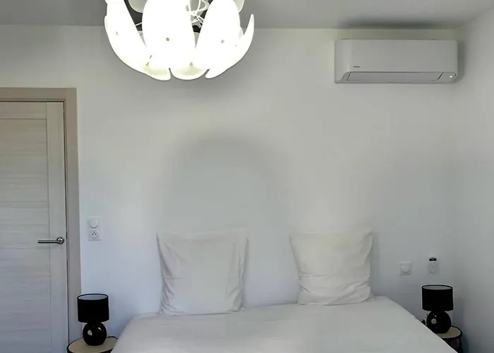 9d - Corse * Bonifacio (Corsica)