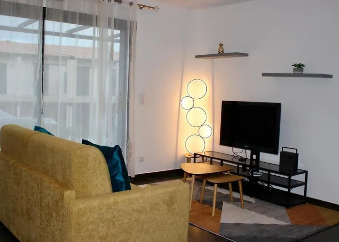 9d - Corse Apartment